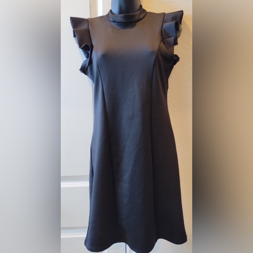 Leola Couture Women's Black  Dress Size S New